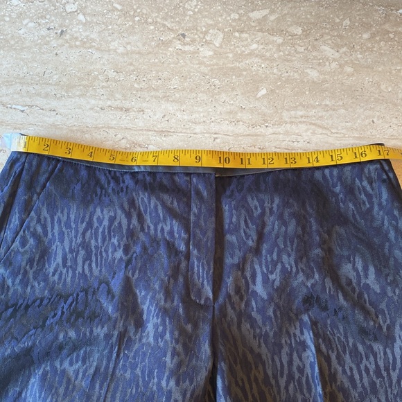 NWOT Elie Tahari Blue on Black fabric, 💯% leather trim, measurements in photos - Picture 5 of 15